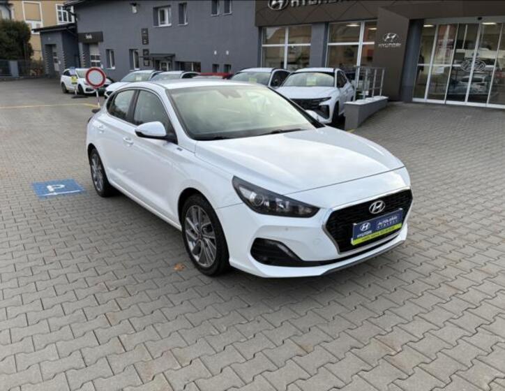 Hyundai i30 1