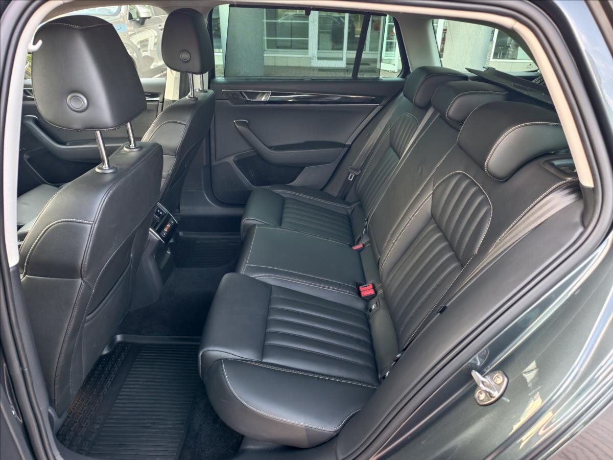 Škoda Superb Kombi 2,0 l 140 kw