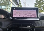 Peugeot 2008 SUV 1,2 l 96 kw