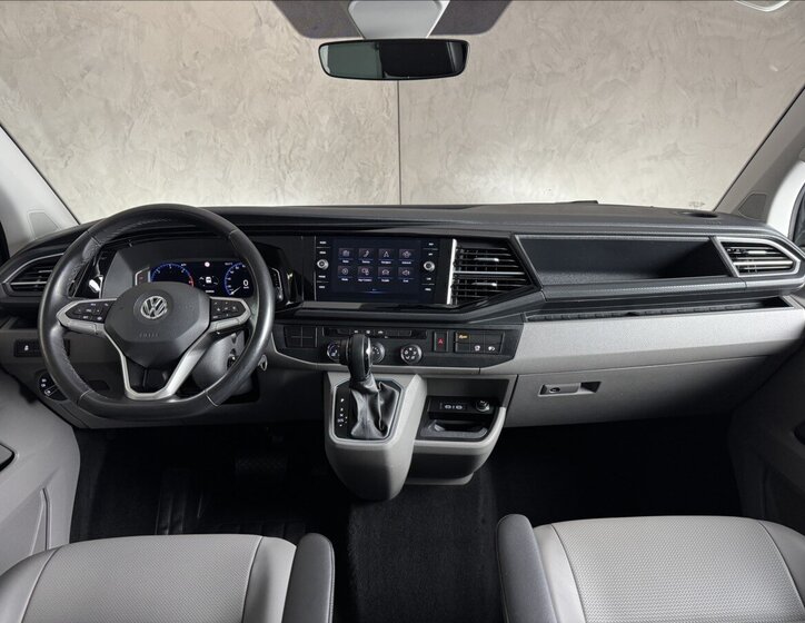 Volkswagen Transporter 16