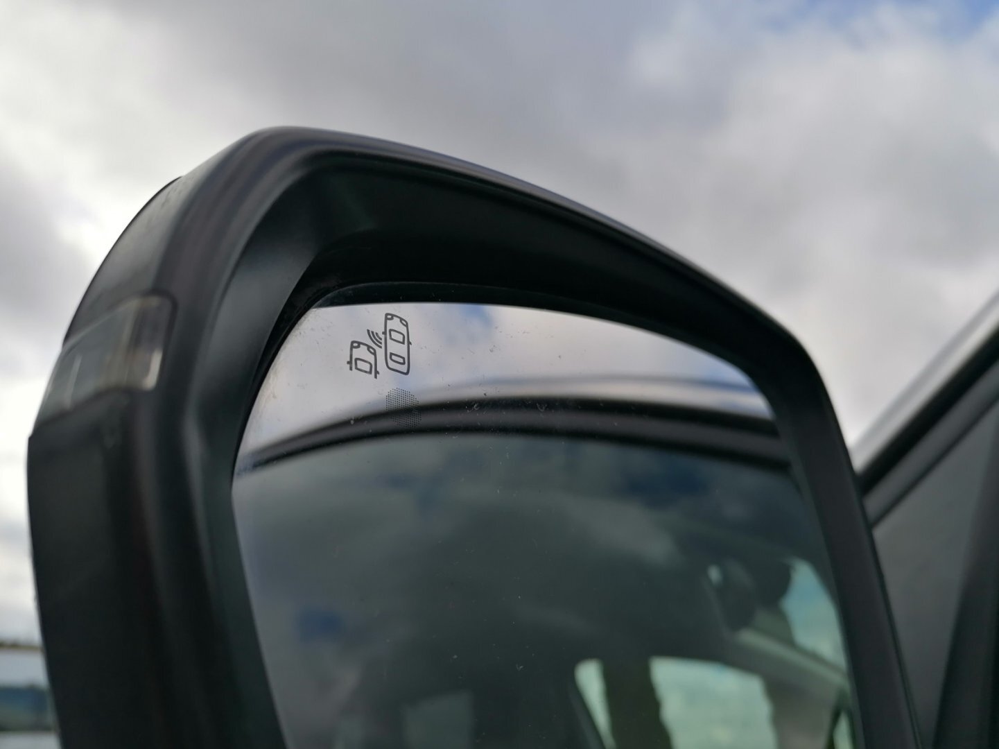 Peugeot 5008 SUV / Terénní 1,5 l 96 kw