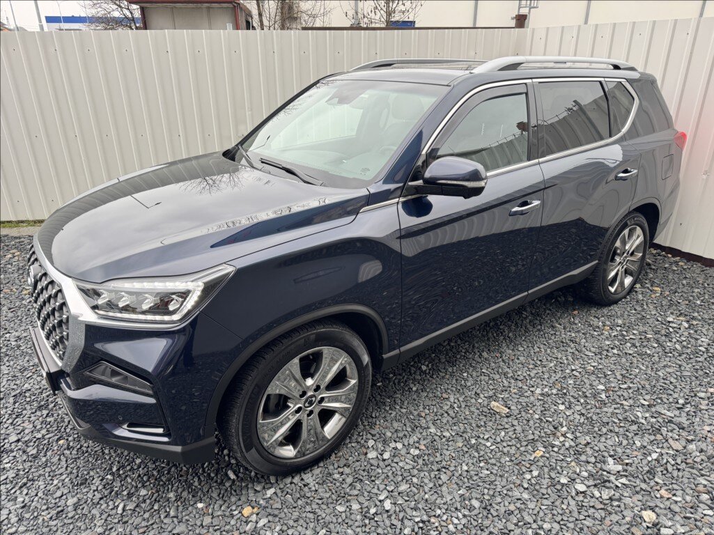 SsangYong Rexton SUV 2,2 l 148 kw