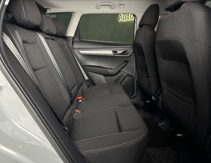 Škoda Karoq SUV / Terénní 1,5 l 110 kw