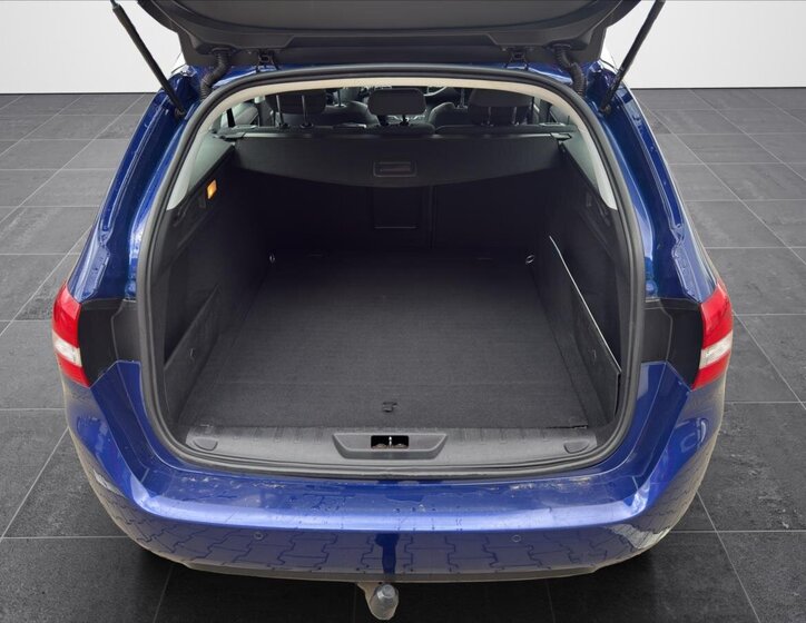 Peugeot 308 Kombi 1,2 l 96 kw