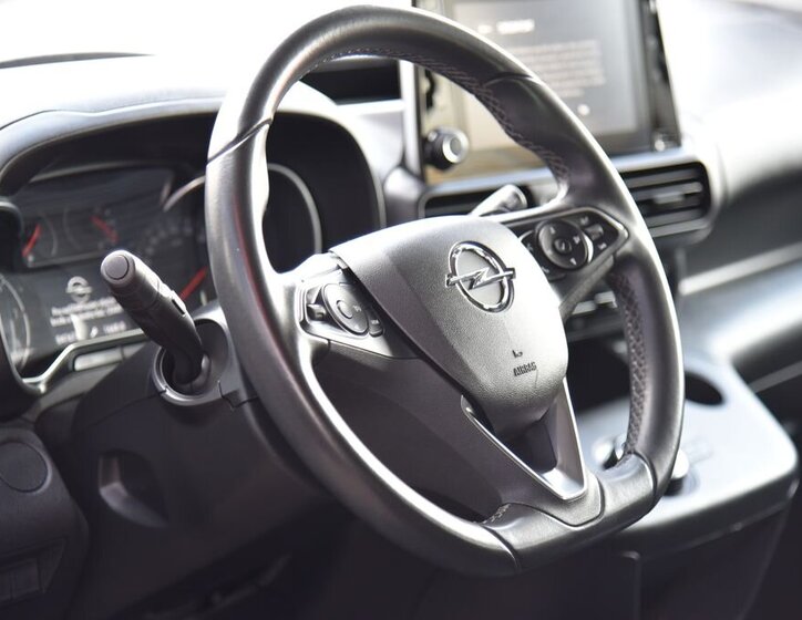 Opel Combo MPV 1,2 l 96 kw