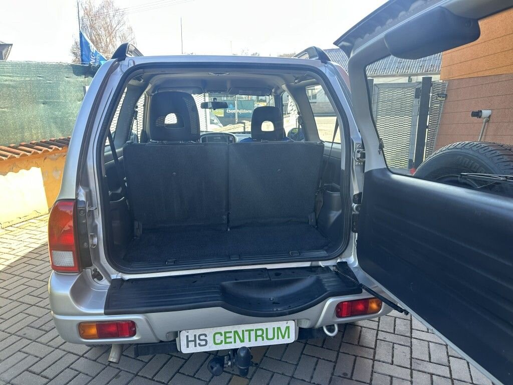 Suzuki Grand Vitara SUV / Terénní 2,0 l 94 kw