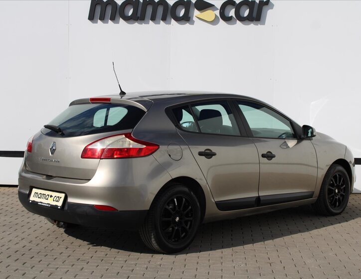 Renault Mégane Hatchback 1,6 l 74 kw