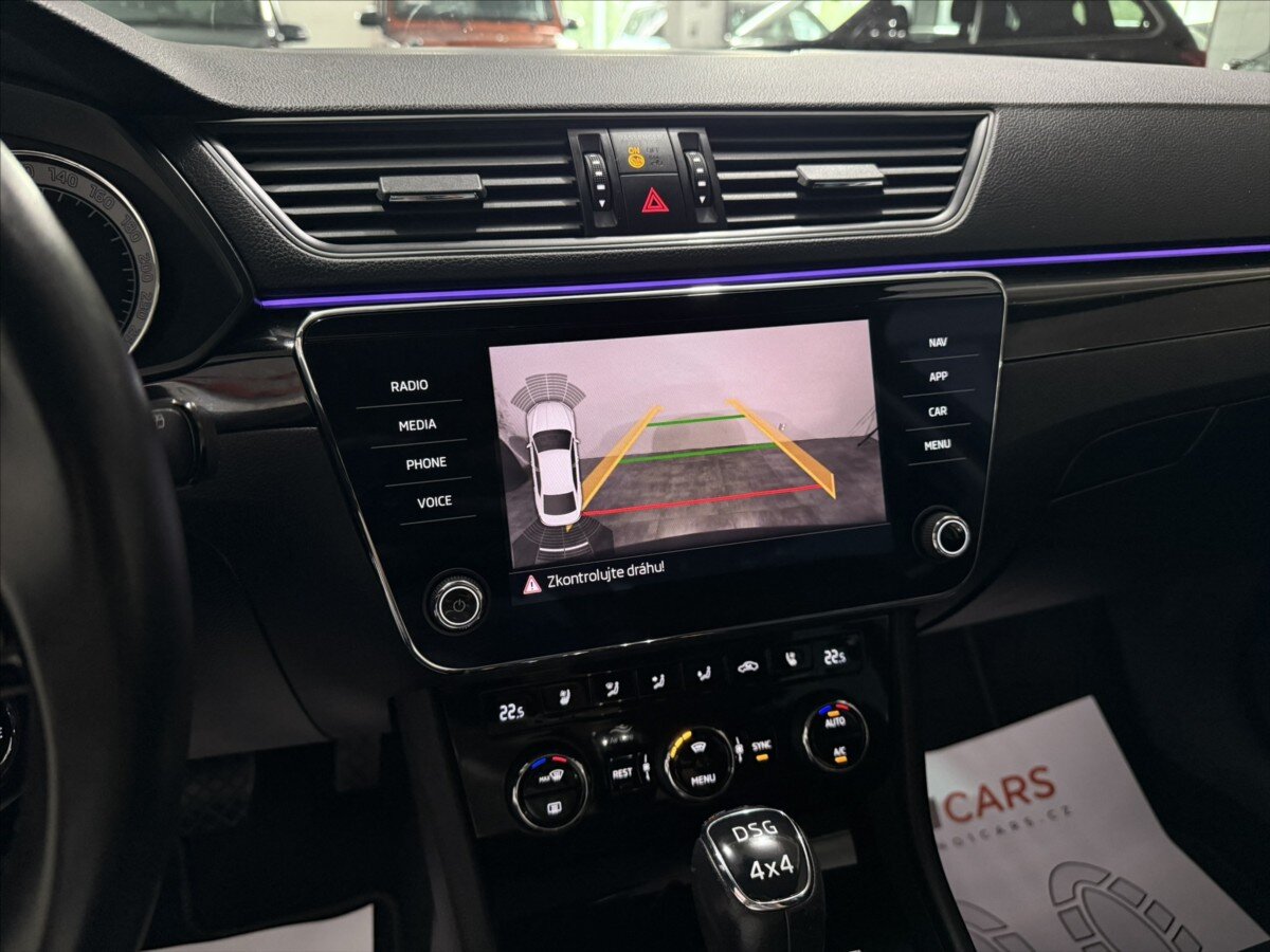 Škoda Superb Sedan / Limuzína 2,0 l 206 kw