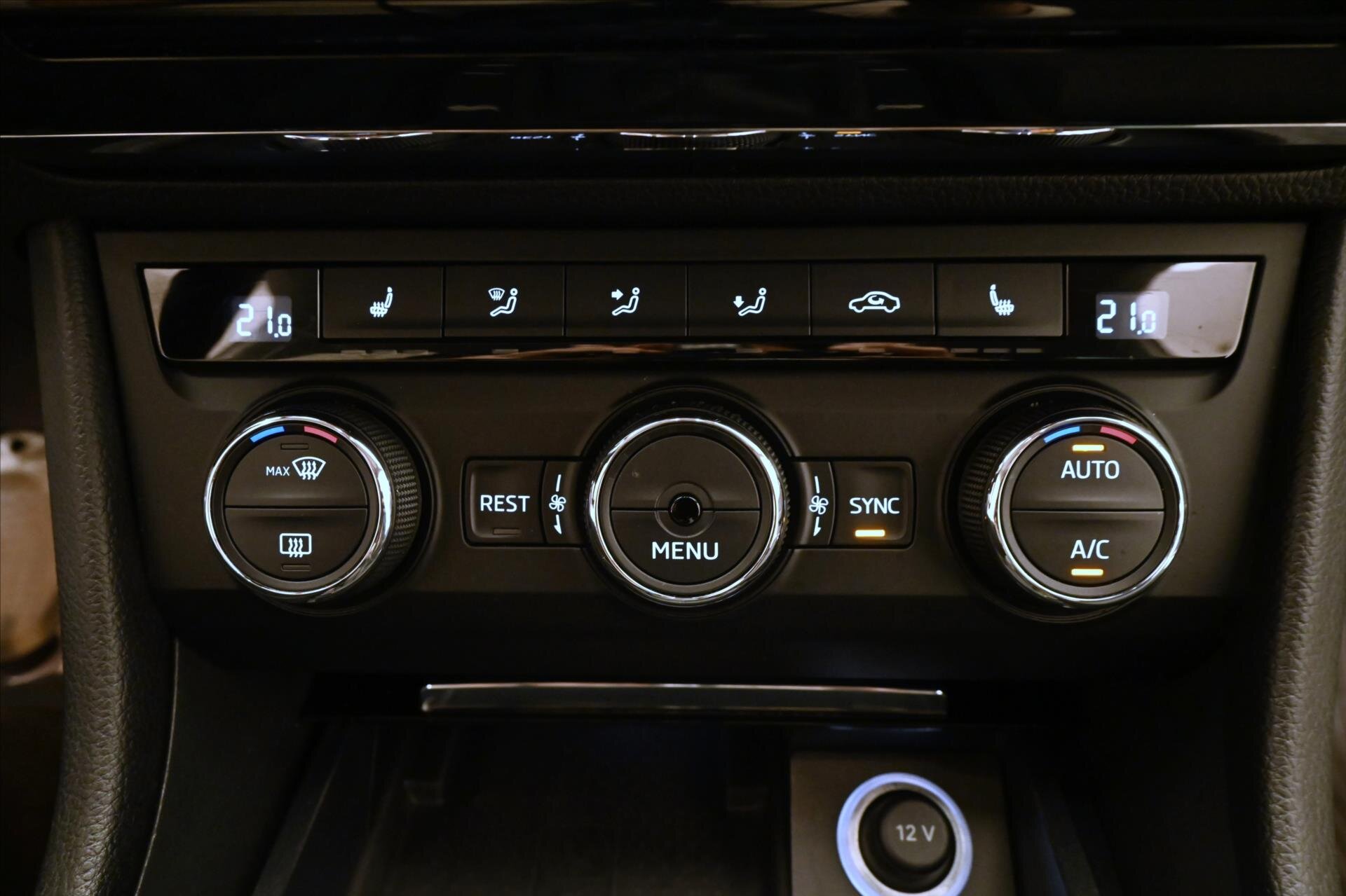 Škoda Superb Kombi 1,6 l 88 kw