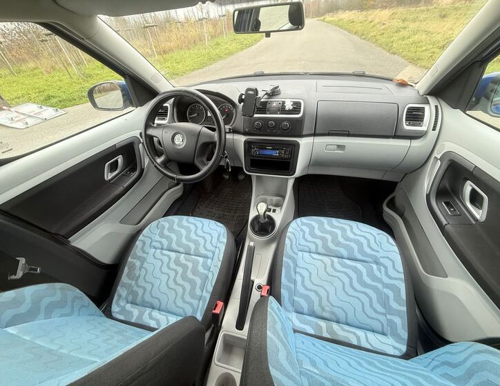 Škoda Roomster 11