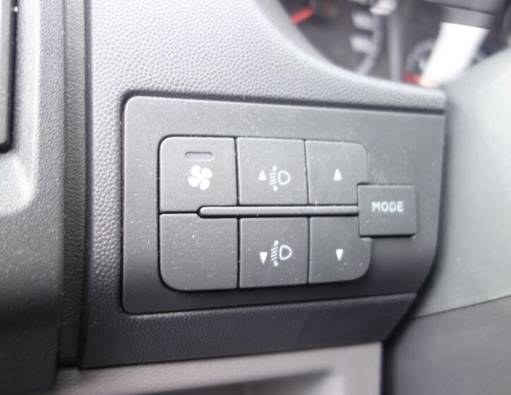 Peugeot Boxer Kombi 3,0 l 116 kw