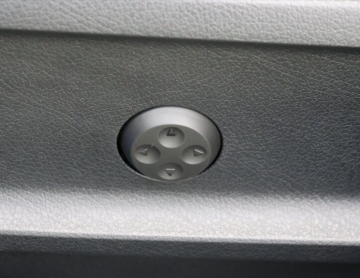 Mercedes-Benz GLB 23