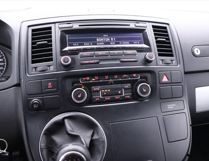 Volkswagen Multivan Kombi 2,0 l 103 kw