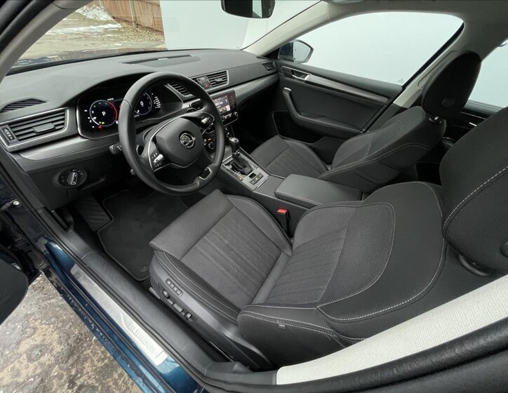 Škoda Superb Kombi 2,0 l 110 kw