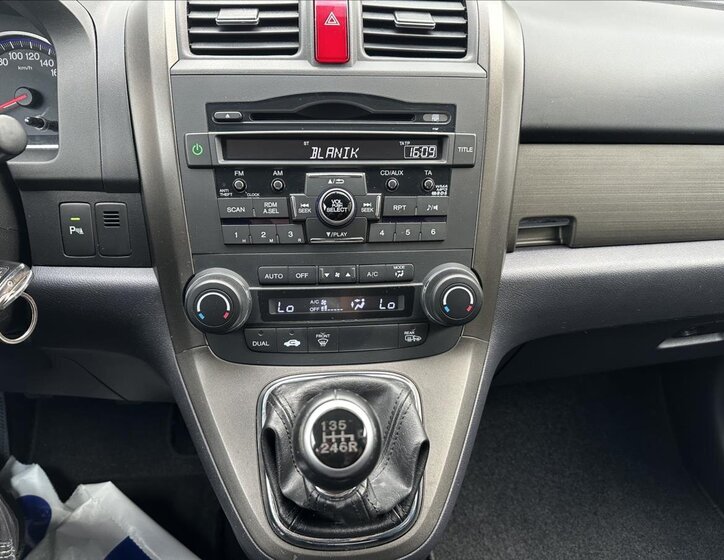 Honda CR-V SUV / Terénní 2,0 l 110 kw