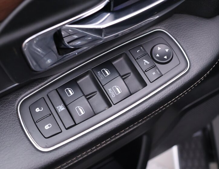 Dodge RAM Pick-up 5,7 l 295 kw