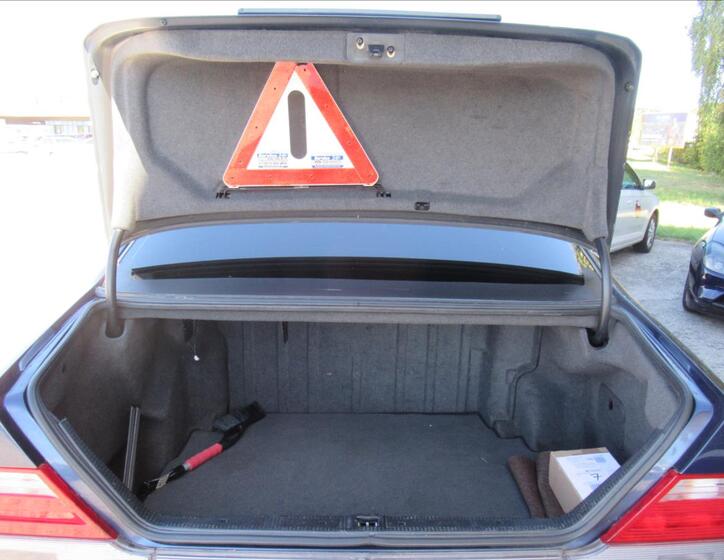 Mercedes-Benz 140 19