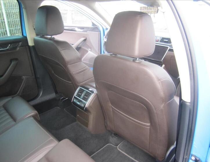 Škoda Superb 27