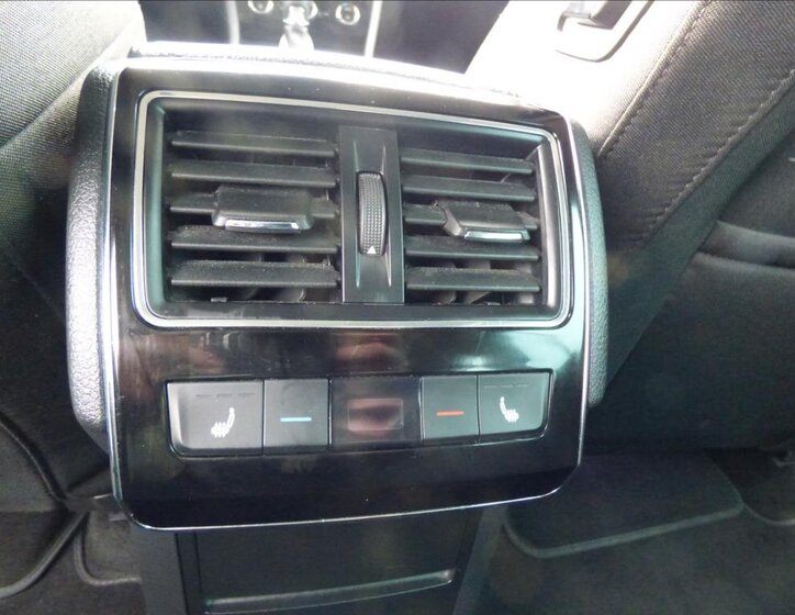 Škoda Superb Kombi 2,0 l 147 kw