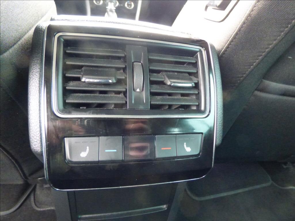 Škoda Superb Kombi 2,0 l 147 kw