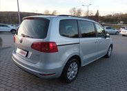 Volkswagen Sharan Kombi 2,0 l 103 kw