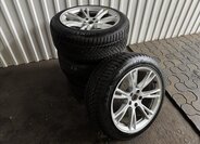 Tesla Model Y SUV 0,0 378 kw