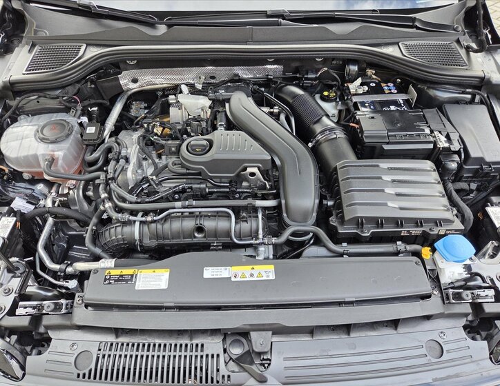 Volkswagen Golf Kombi 1,5 l 110 kw