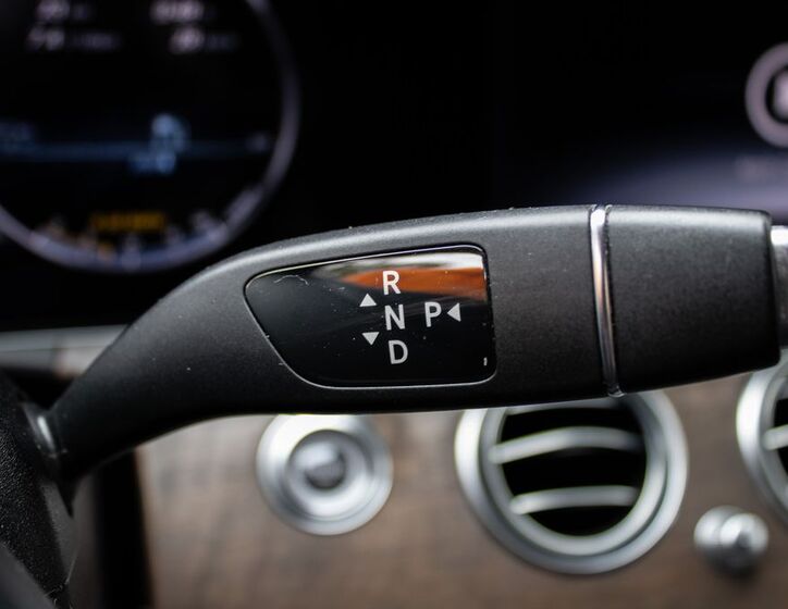 Mercedes-Benz Třídy E 25