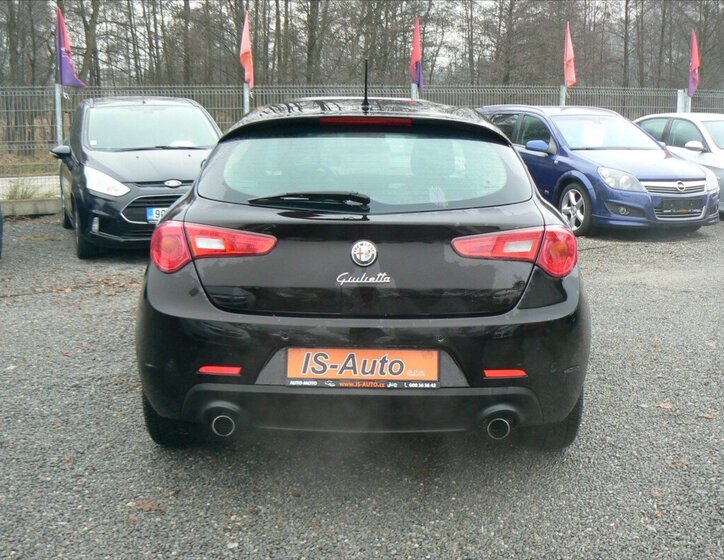 Alfa Romeo Giulietta 4