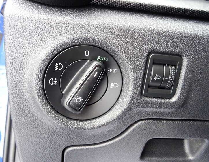 Škoda Fabia Hatchback 999,0 70 kw