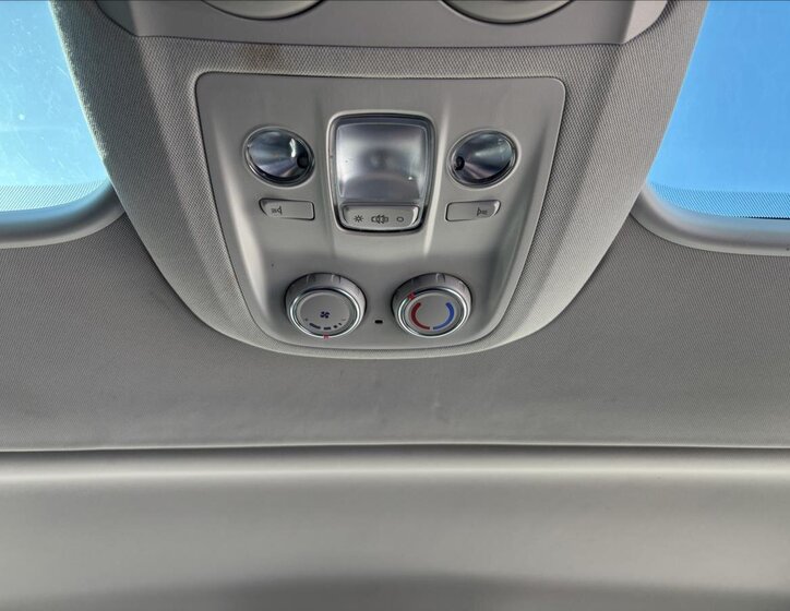 Citroën SpaceTourer MPV 2,0 l 130 kw