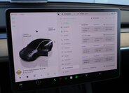 Tesla Model Y SUV / Terénní 0,0 378 kw