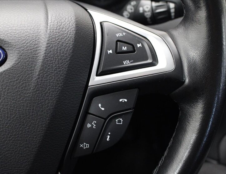 Ford S-MAX MPV 2,0 l 110 kw