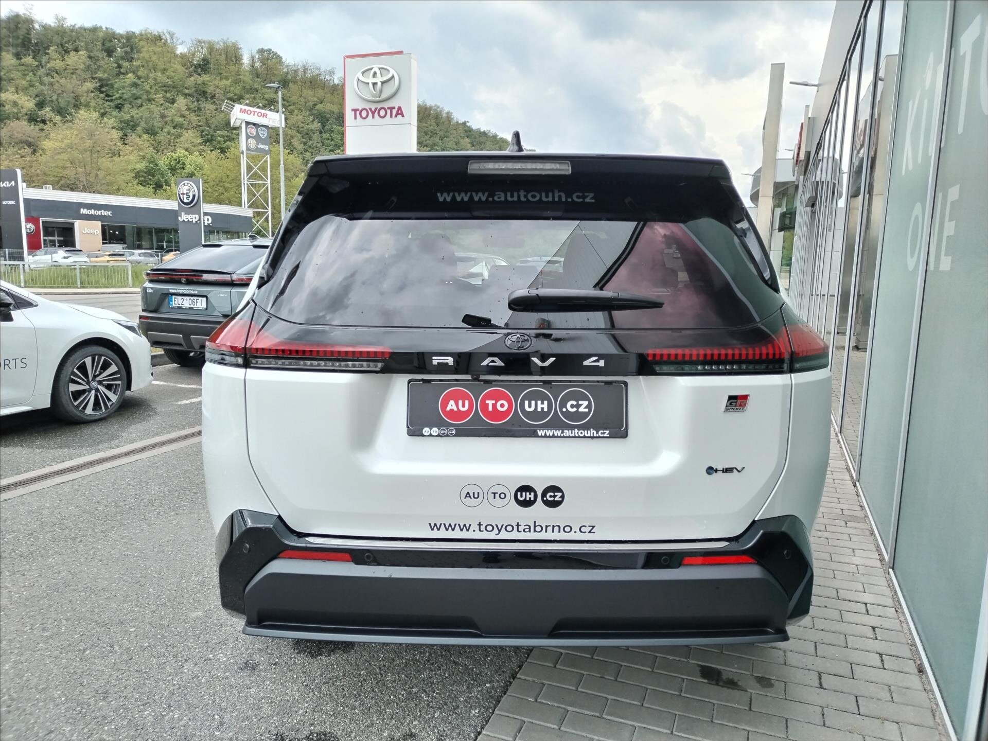 Toyota RAV4 SUV / Terénní 0,0 143 kw