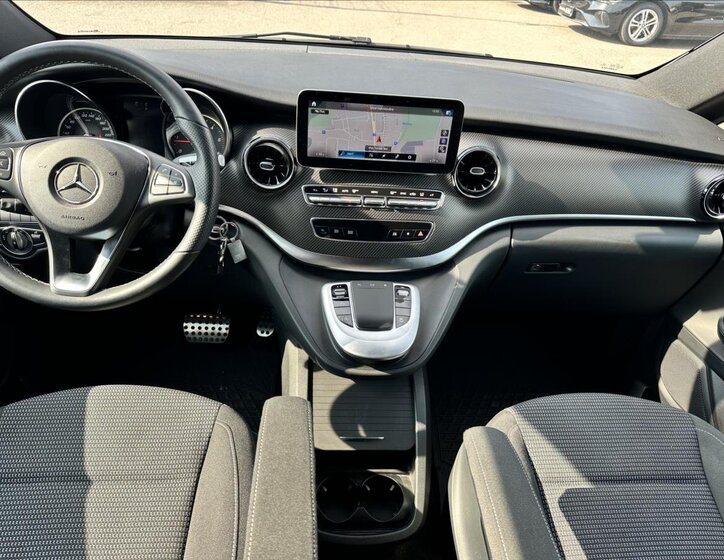 Mercedes-Benz Třídy V Kombi 2,0 l 176 kw