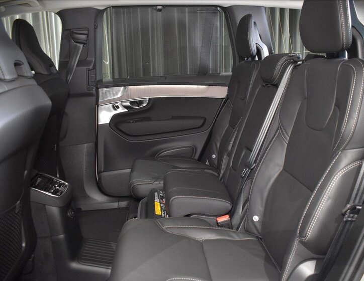Volvo XC90 18