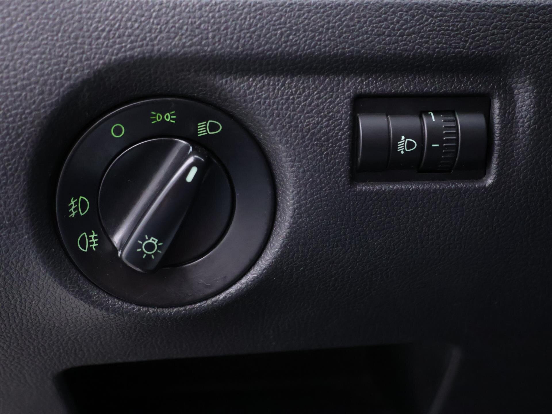 Škoda Roomster MPV 1,2 l 63 kw