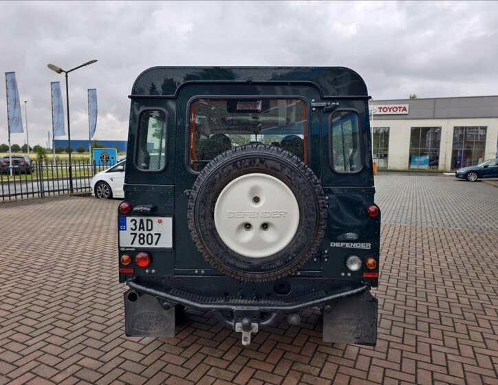 Land Rover Defender Ostatní 2,2 l 90 kw