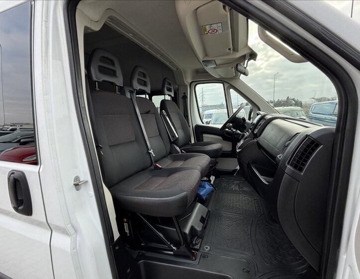 Peugeot Boxer Ostatní 2,0 l 96 kw