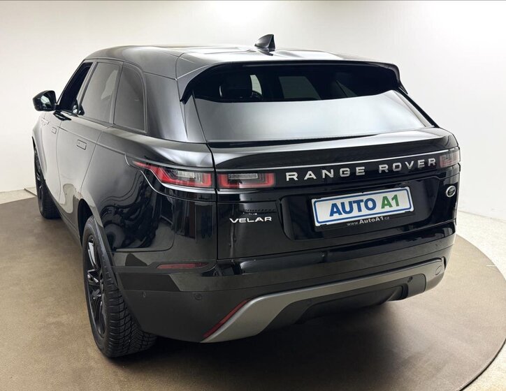 Land Rover Range Rover Velar SUV / Terénní 2,0 l 150 kw