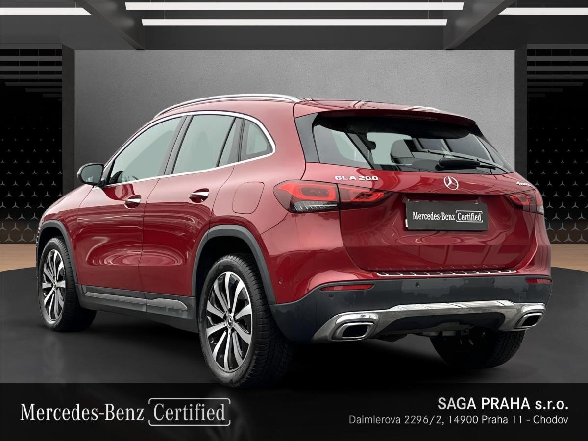 Mercedes-Benz GLA SUV 1,3 l 120 kw