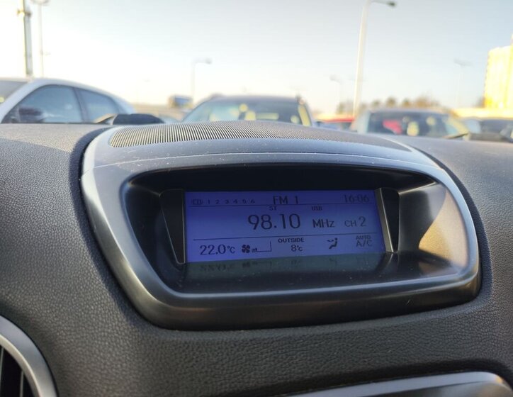 Hyundai Genesis Kupé 0,0 223 kw