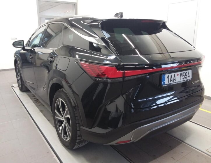Lexus RX 350h SUV 2,5 l 140 kw