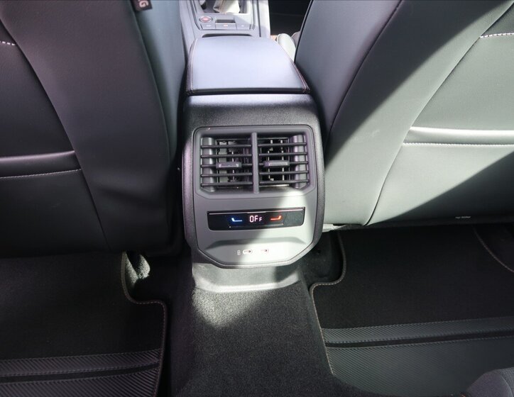 Cupra Formentor SUV / Terénní 1,5 l 110 kw