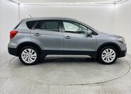 Suzuki SX4 S-Cross 23