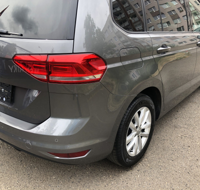 Volkswagen Touran 10