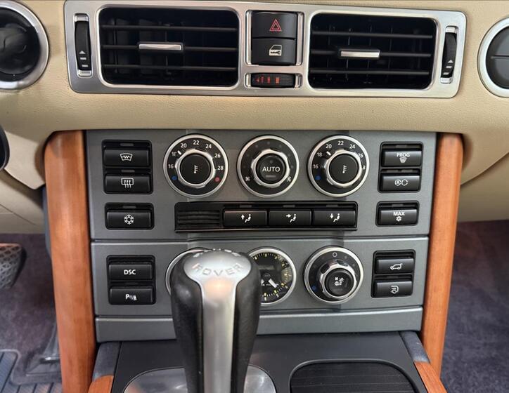 Land Rover Range Rover 22