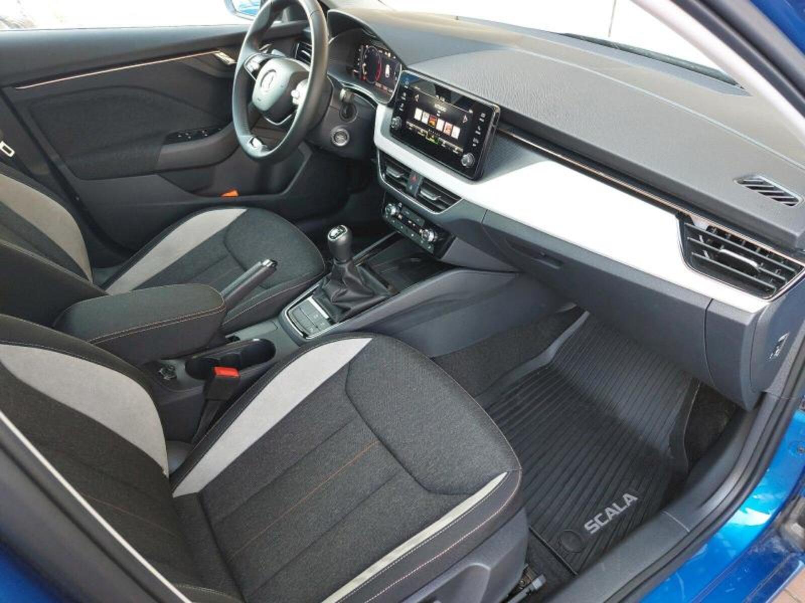 Škoda Scala 15