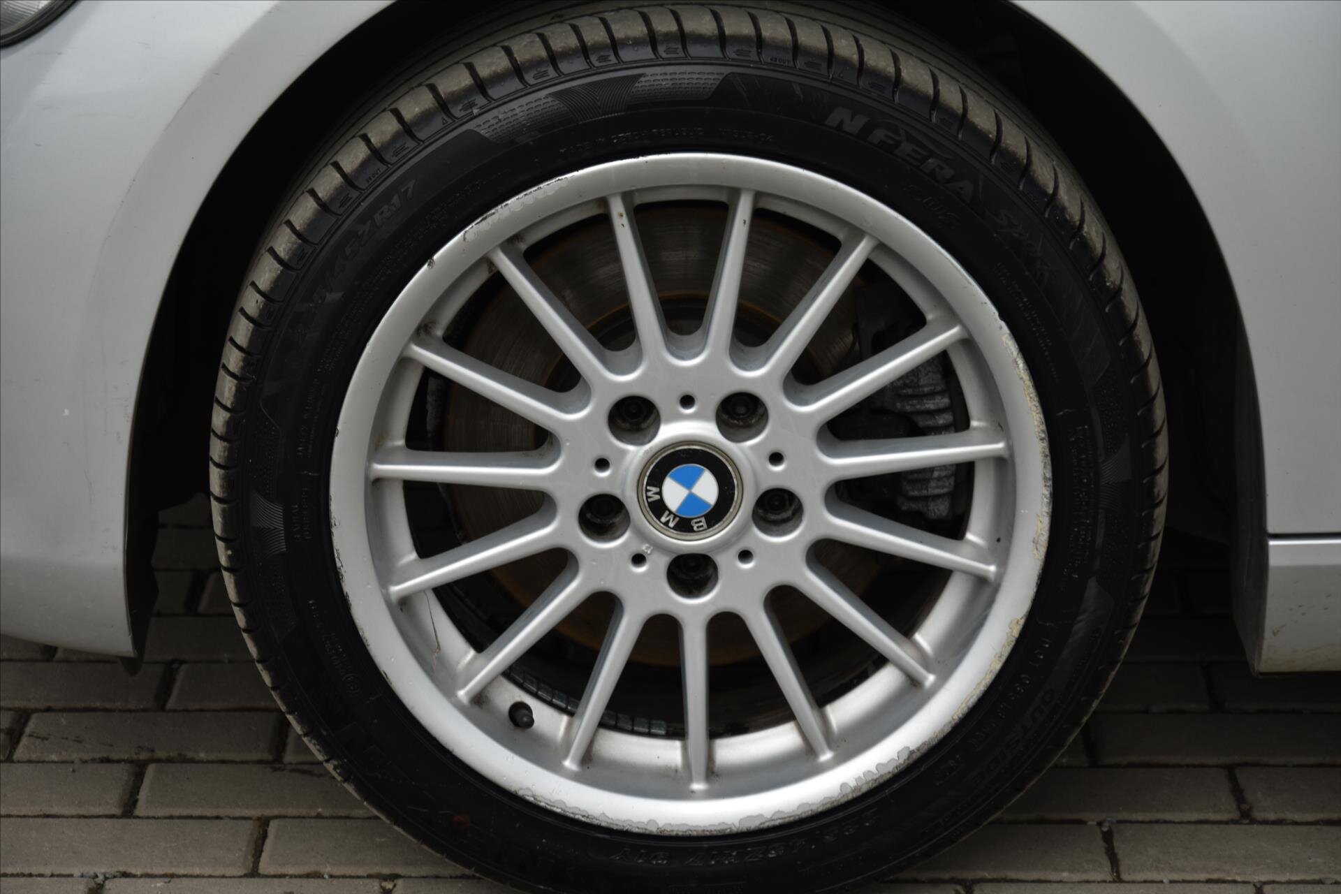 BMW Řada 3 Kupé 2,5 l 160 kw