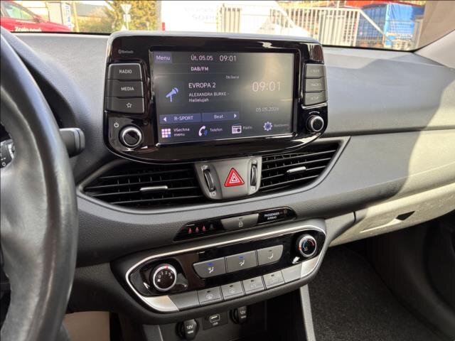 Hyundai i30 Hatchback 998,0 88 kw